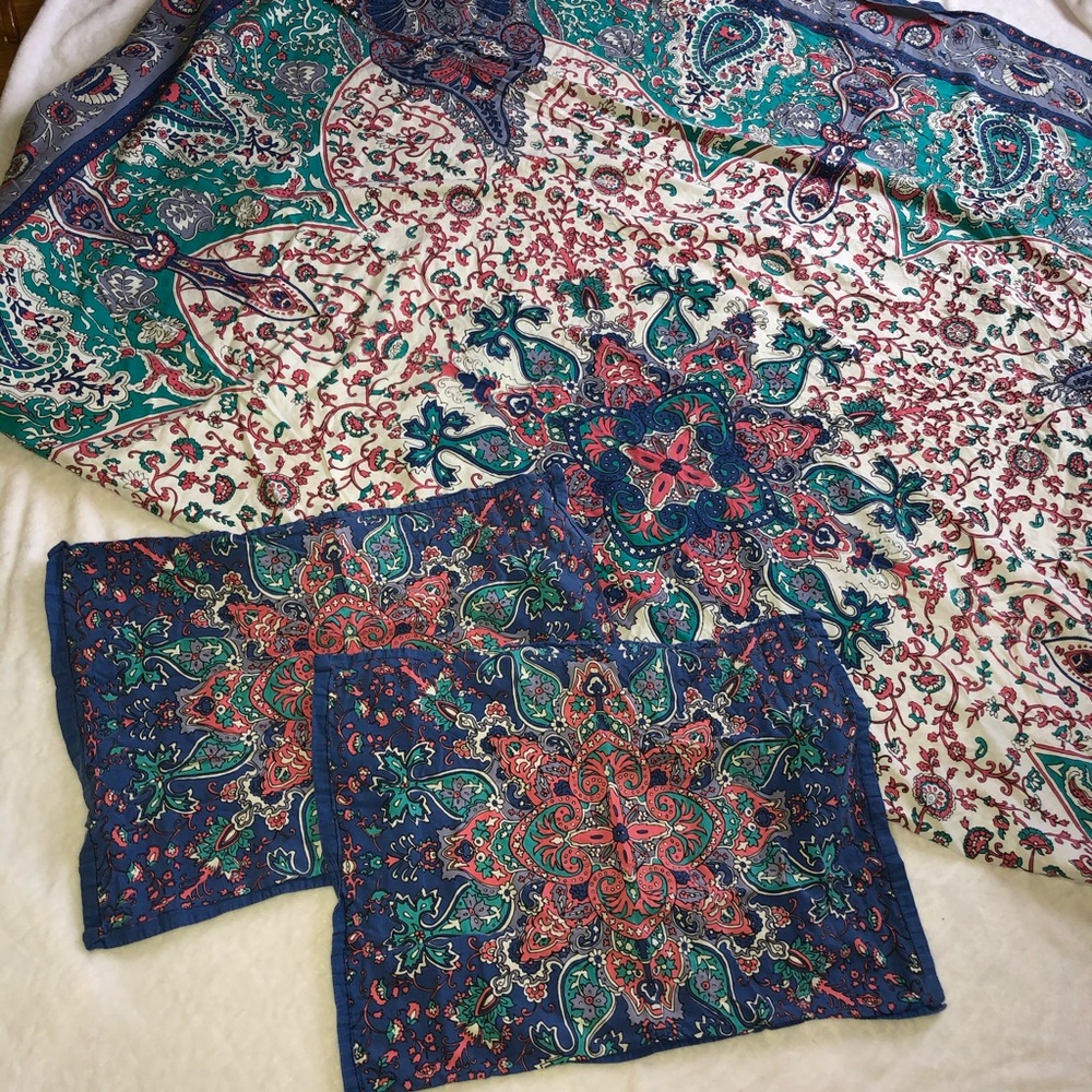 Urban Outfitters King Duvet Set